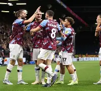 kaiyun-今晨体能课后；埃因霍温伤情更新备战亚冠；压力陡增；控场能力受关注的简单介绍