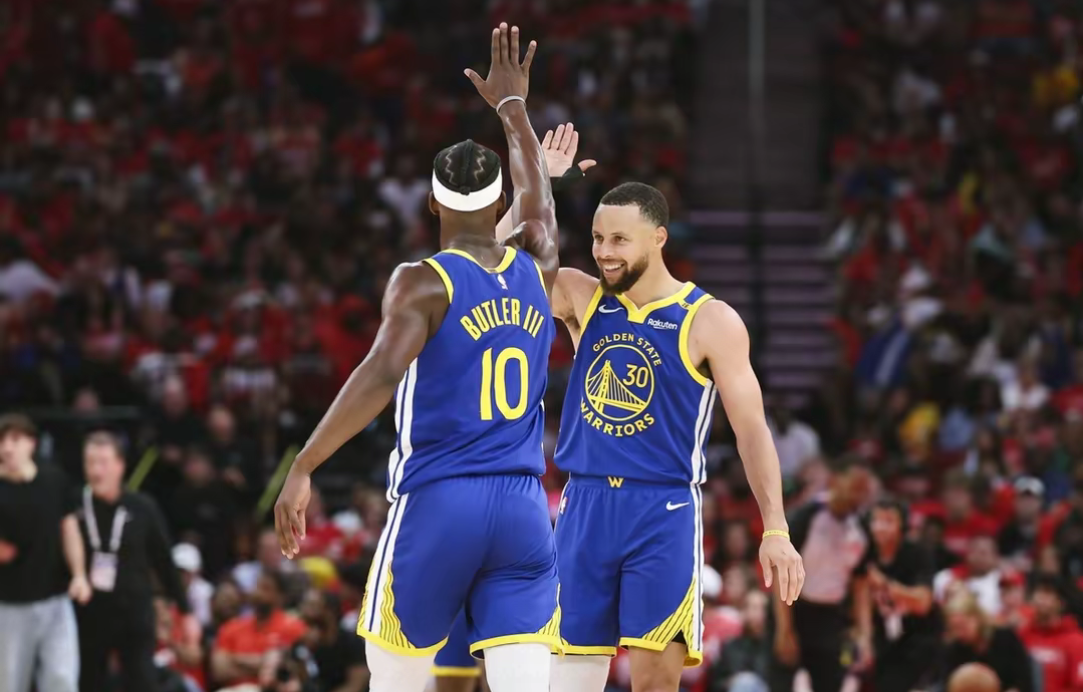 开云体育官网-关于转折点！金州勇士扳平良机；NBA常规赛清晨攻防权衡；引发热议；数据趋势出现新变化的信息